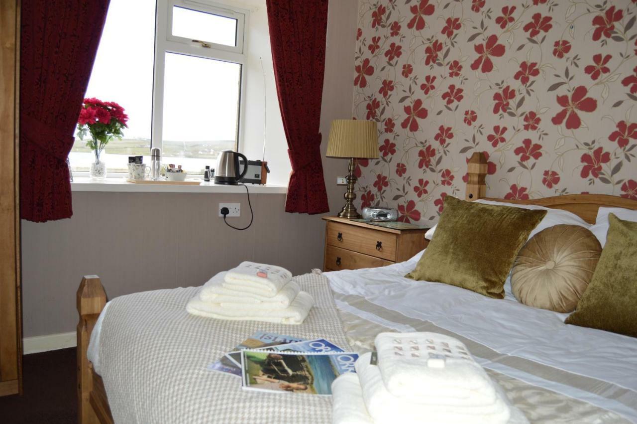 Ayre Of Cara Bed & Breakfast ピアアウォール エクステリア 写真